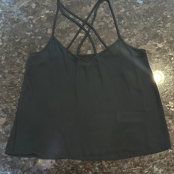 Hollister Black Crop Camisole Top - Picture 1 of 3